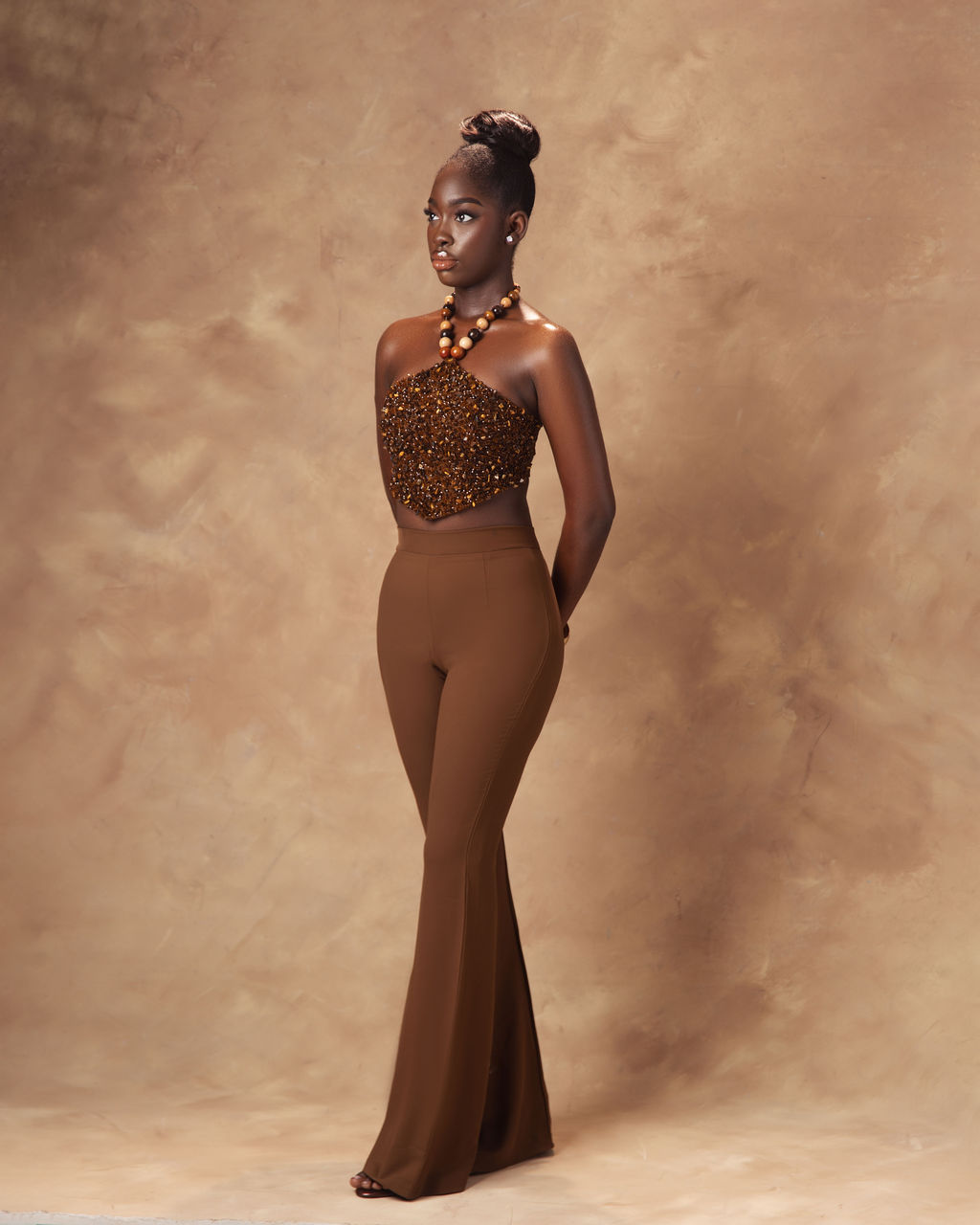 beautiful armless dress 2